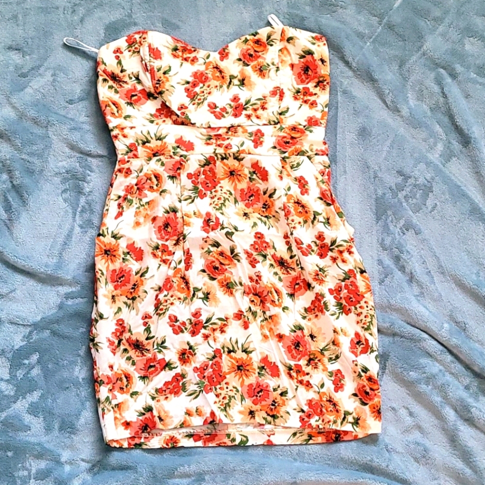 Floral strapless tube mini dress